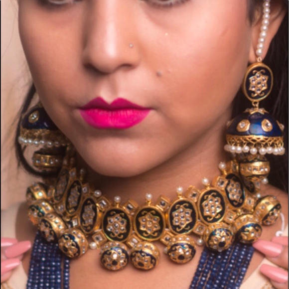 Heavy Meenakari Kundan Necklace Set - Picture 2 of 3